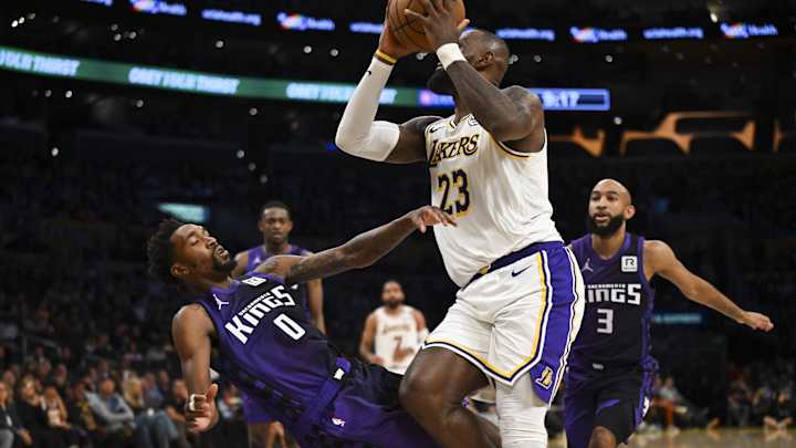 La racha de tres victorias consecutivas de Los Angeles Lakers terminó ante Phoenix Suns